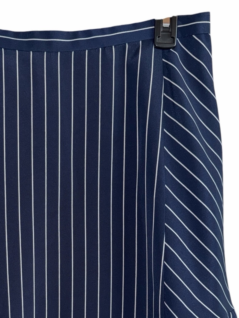 J. Crew Navy and White Pinstripe Ruffle Hem Mini Skirt size 6 NWT - Picture 5 of 9
